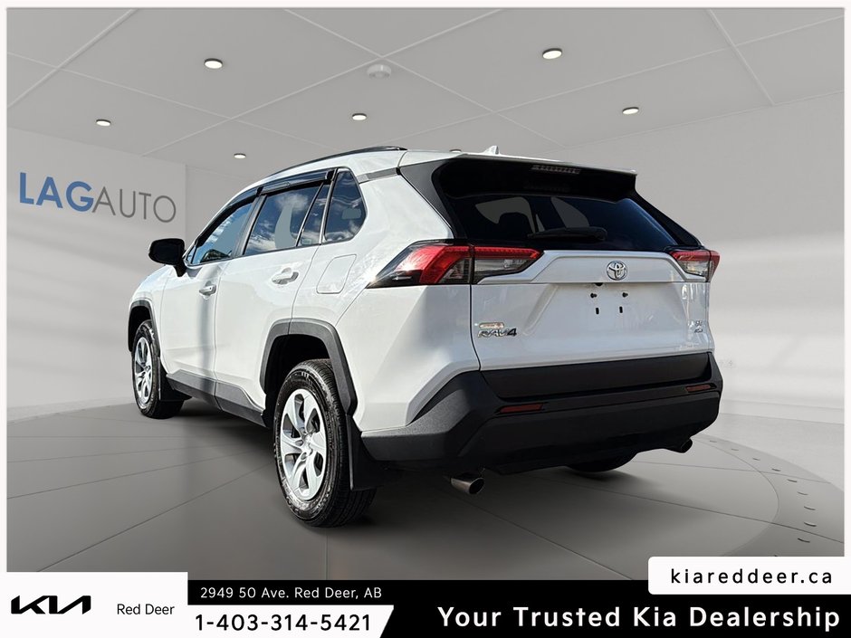 2020 Toyota RAV4 LE-2