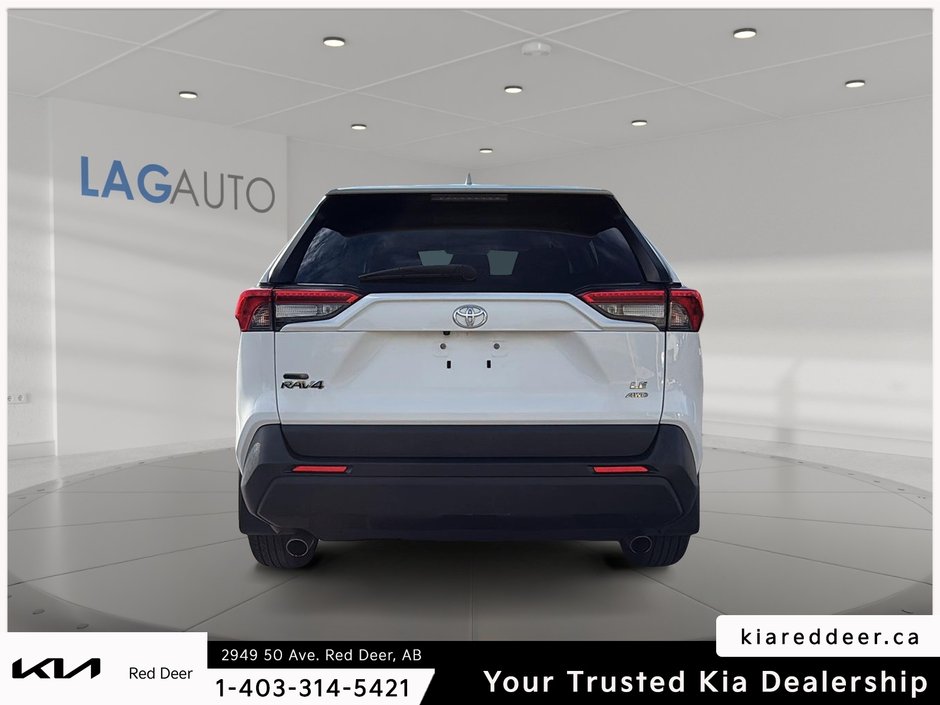2020 Toyota RAV4 LE-3