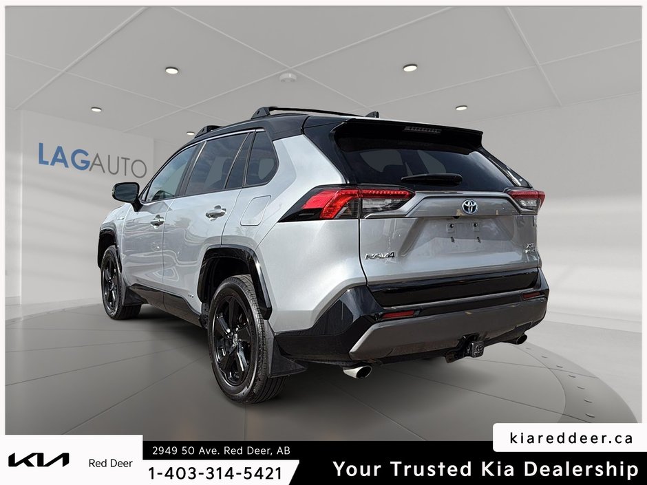2021 Toyota RAV4 Hybrid XLE-2