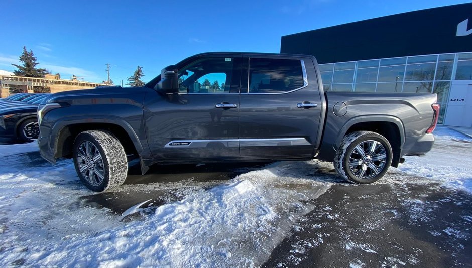 2023 Toyota Tundra Capstone Hybrid-1