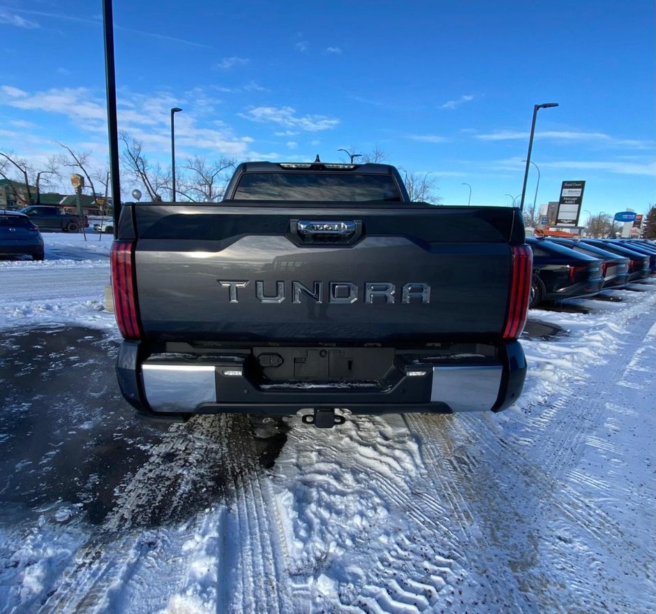 2023 Toyota Tundra Capstone Hybrid-3