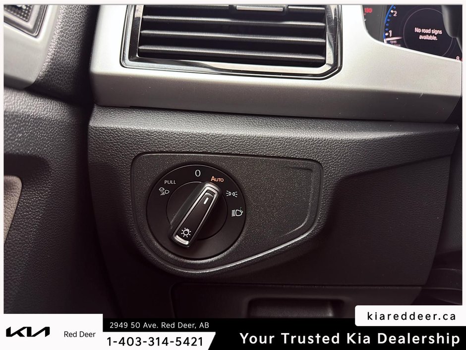 2021 Volkswagen Atlas Cross Sport Execline-16