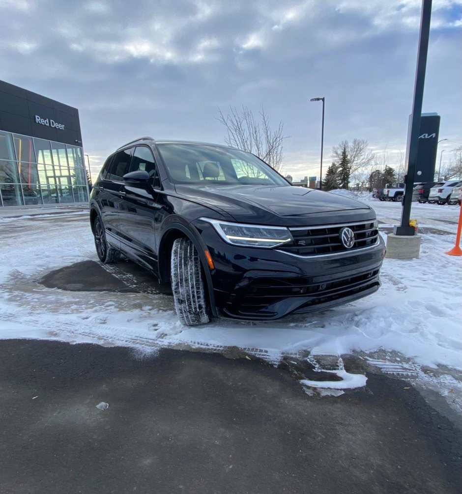 2022 Volkswagen Tiguan Comfortline R-Line Black Edition-6