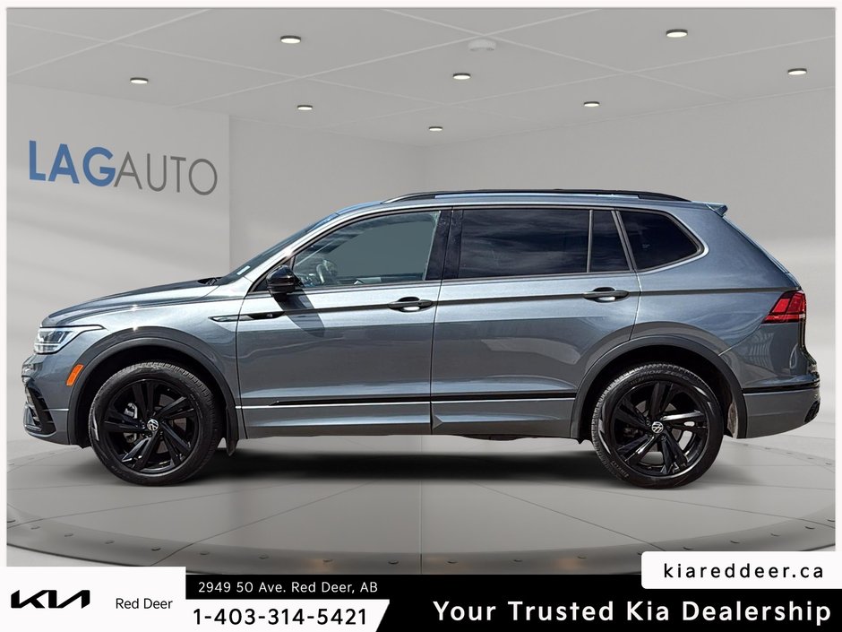 2024 Volkswagen Tiguan Comfortline R-Line Black Edtion-1