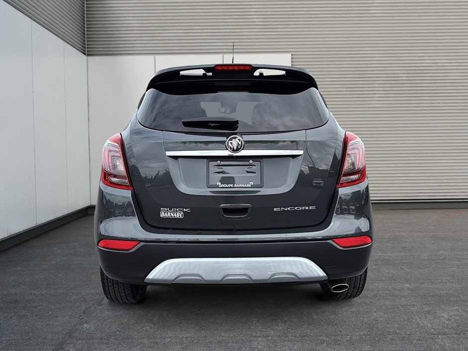 Buick Encore SPORT TOURING  || APPLE CARPLAY || DEMARREUR || 2017-2
