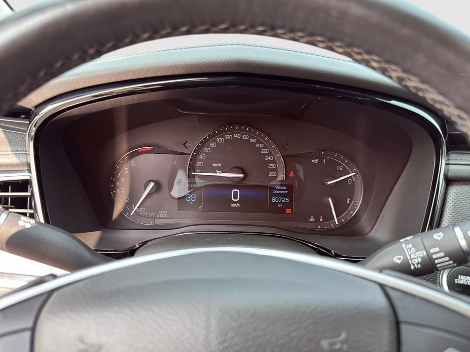 2017 Cadillac XT5 Luxury-12