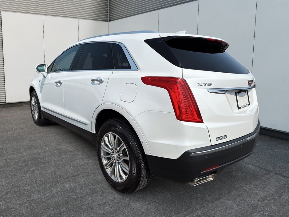 2017 Cadillac XT5 Luxury-3