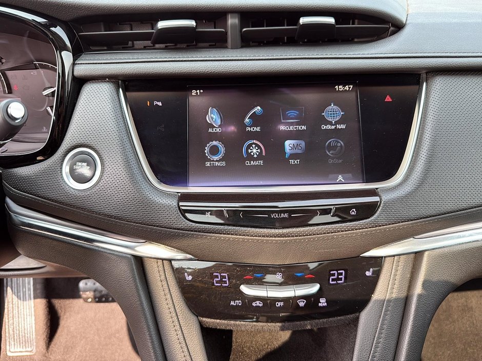 2017 Cadillac XT5 Luxury-17