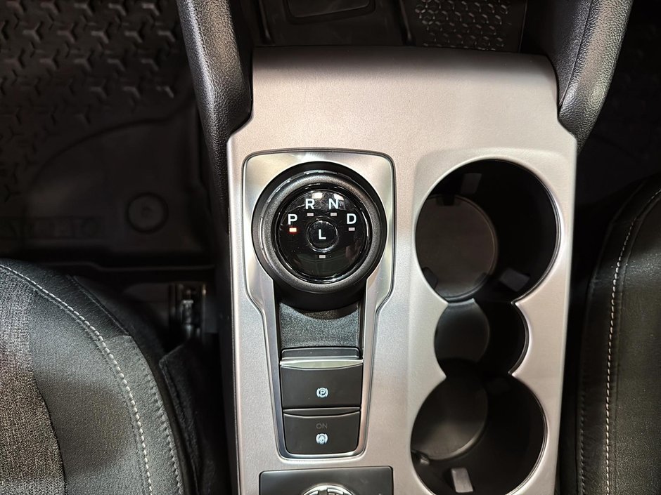 Ford Bronco Sport Big Bend 2024 4X4 + Toit + Navigation - Ensemble remorquage |