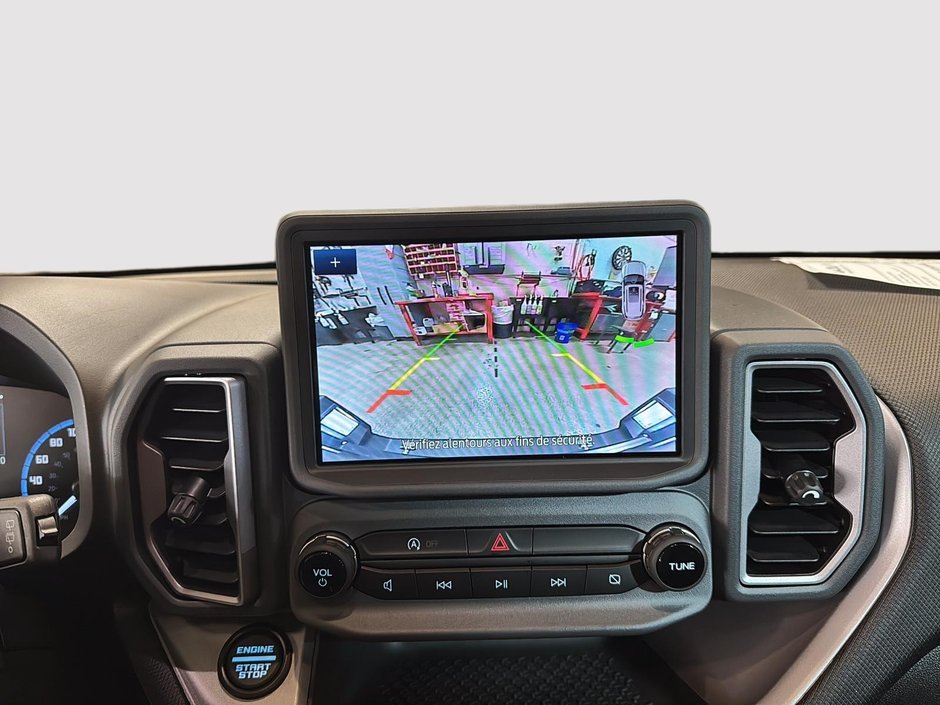 Ford Bronco Sport Big Bend 2024 4X4 + Toit + Navigation - Ensemble remorquage |