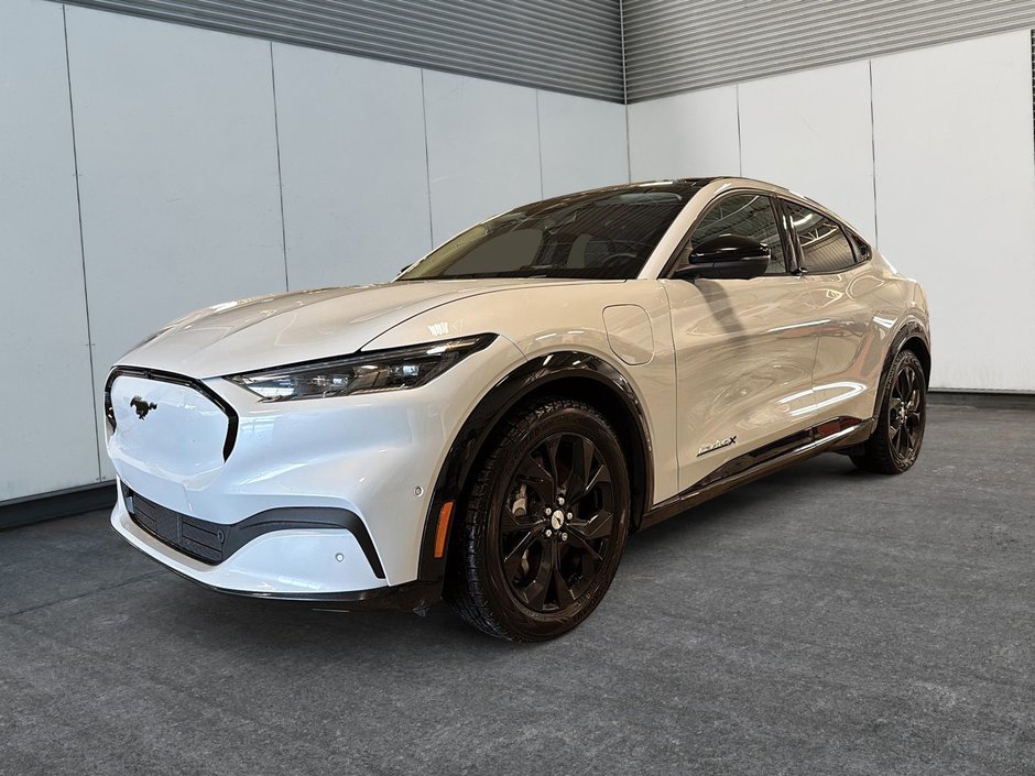 Ford Mustang Mach-E Premium 2023 AWD + CUIR + Toit Panoramique