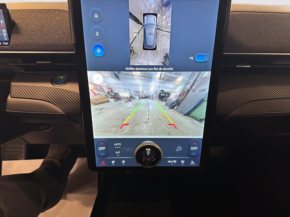 Ford Mustang Mach-E Premium 2023 AWD + CUIR + Toit Panoramique