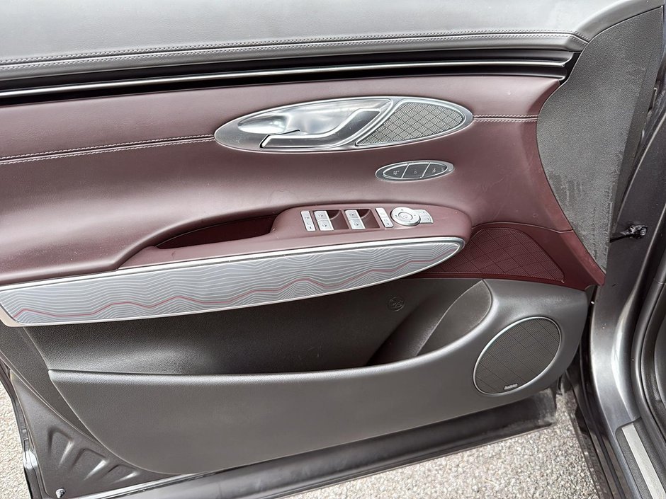 GENESIS GV70 2.5T Advanced Plus 2023-10