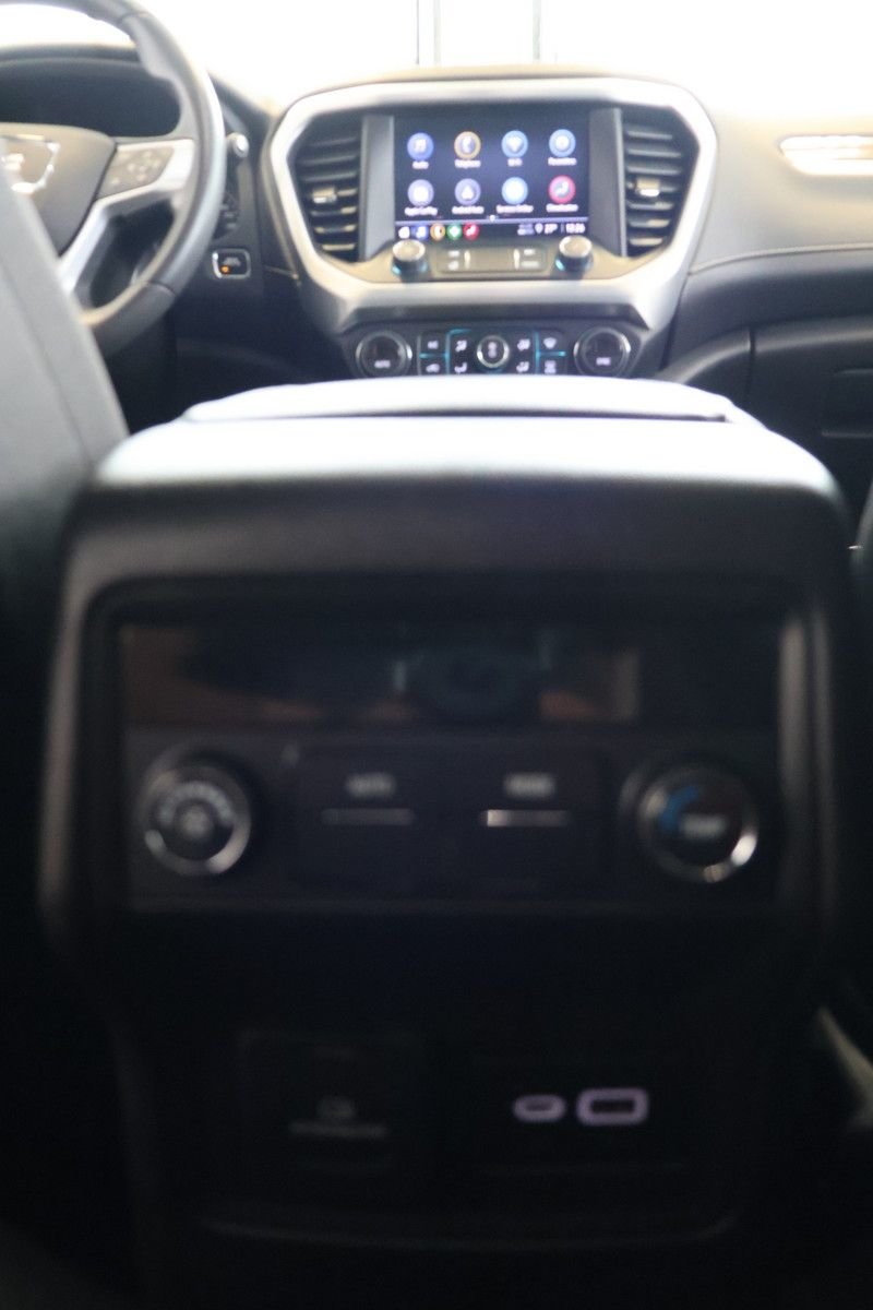 GMC Acadia SLE AWD 2023-20