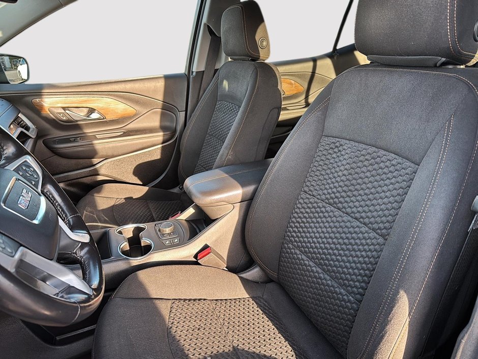 2020 GMC Terrain SLE-8