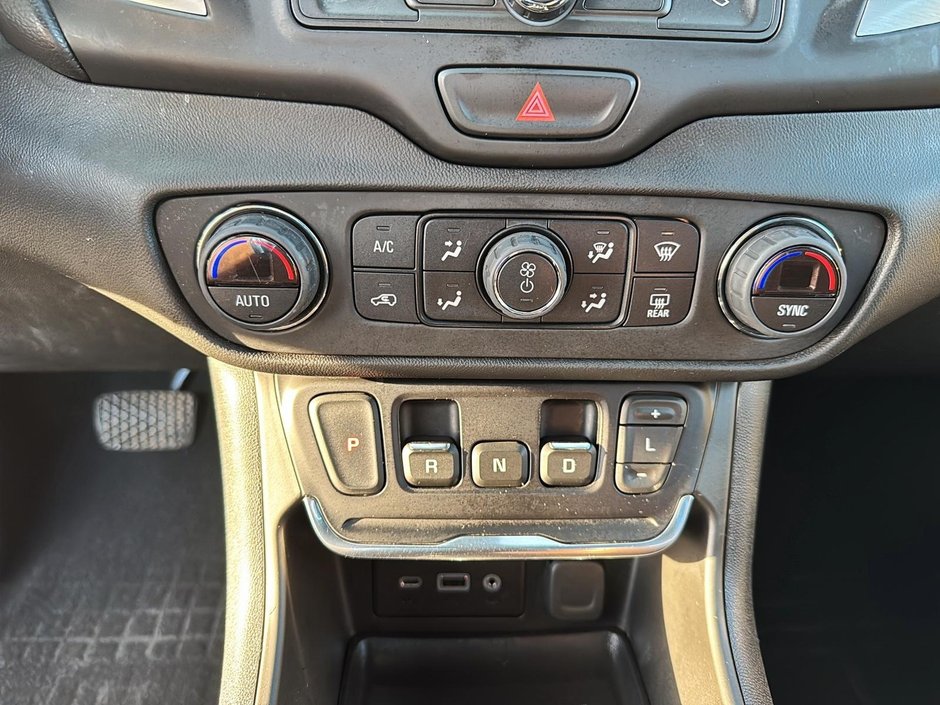 2020 GMC Terrain SLE-13