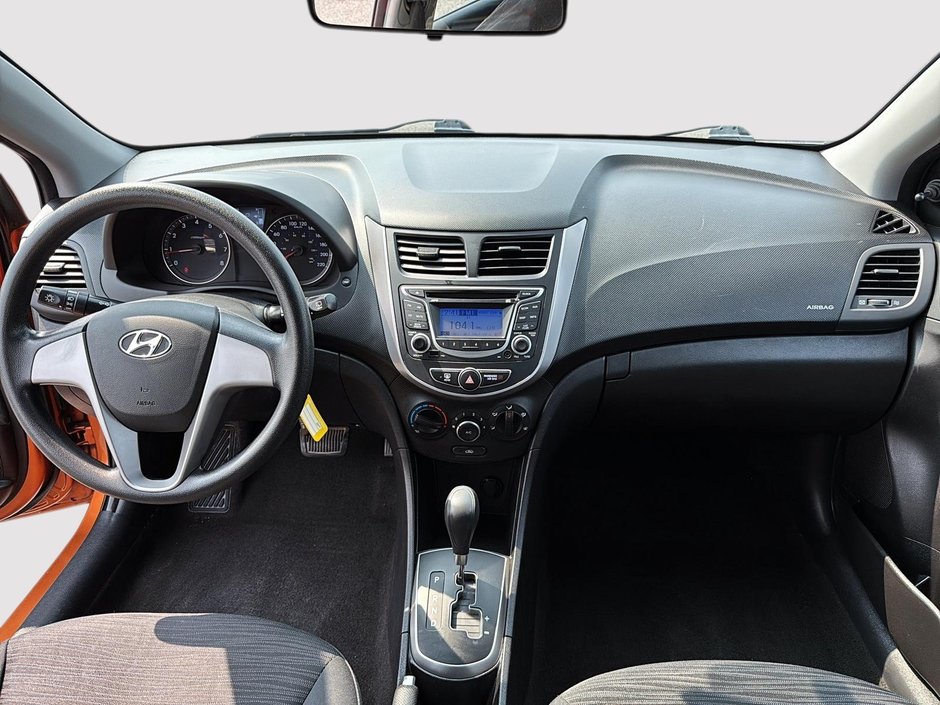 2016 Hyundai Accent LE-9