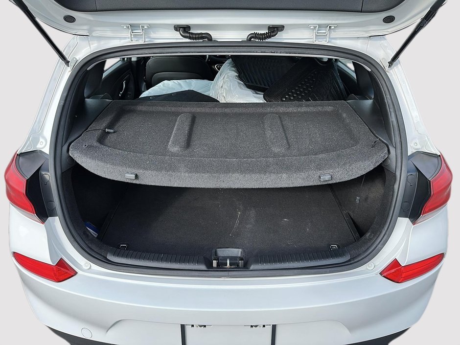 2018 Hyundai Elantra GT GLS-5