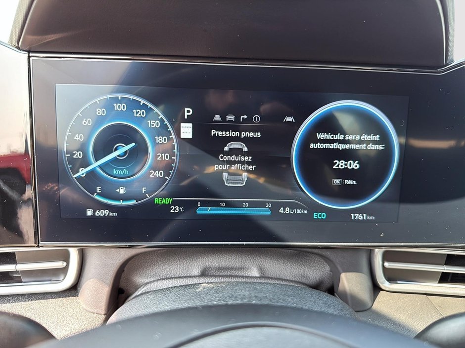 Hyundai Elantra Hybrid Luxury 2025 Toit ouvrant + Navi + cuir