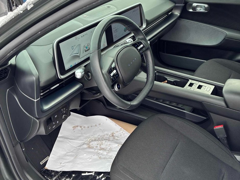 2023 Hyundai IONIQ 6 Preferred LongRange AWD | MAT GREEN - 8 TIRES INCLUDED |