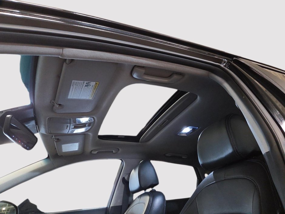 2023 Hyundai Kona Electric ULTIMATE TOIT-OUVRANT | LEATHER - NAVIGATION - LOW KM |