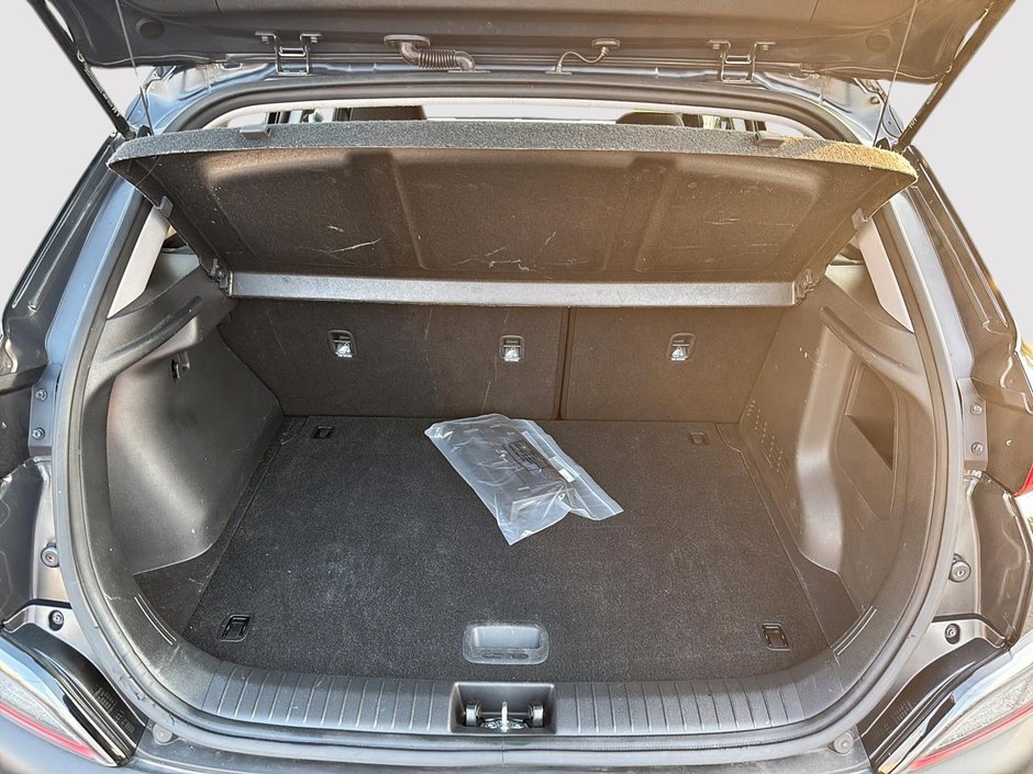 2023 Hyundai Kona Essential-5