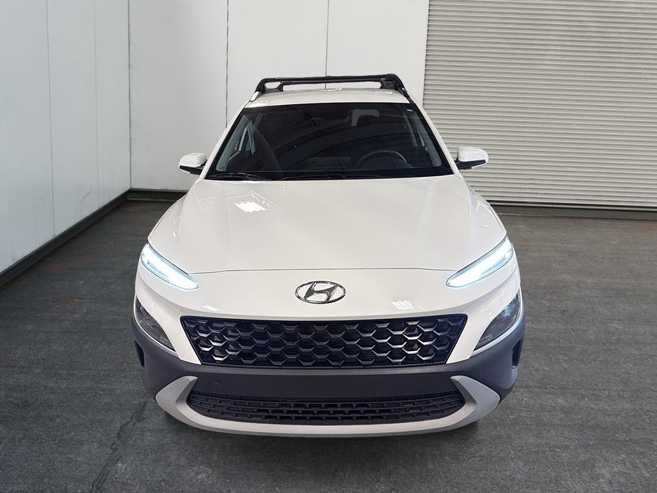 Hyundai Kona Essential 2023-1