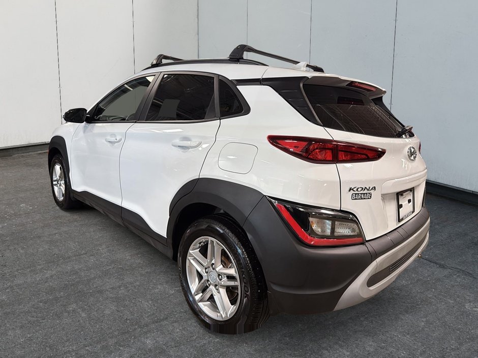 Hyundai Kona Essential 2023-3