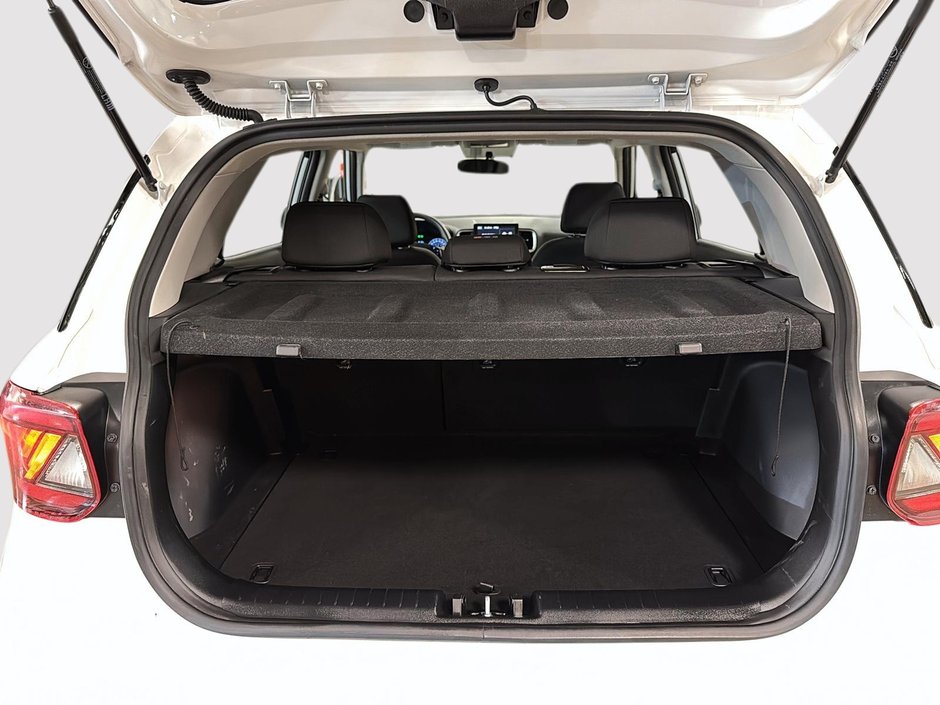 2022 Hyundai Venue Essential-5