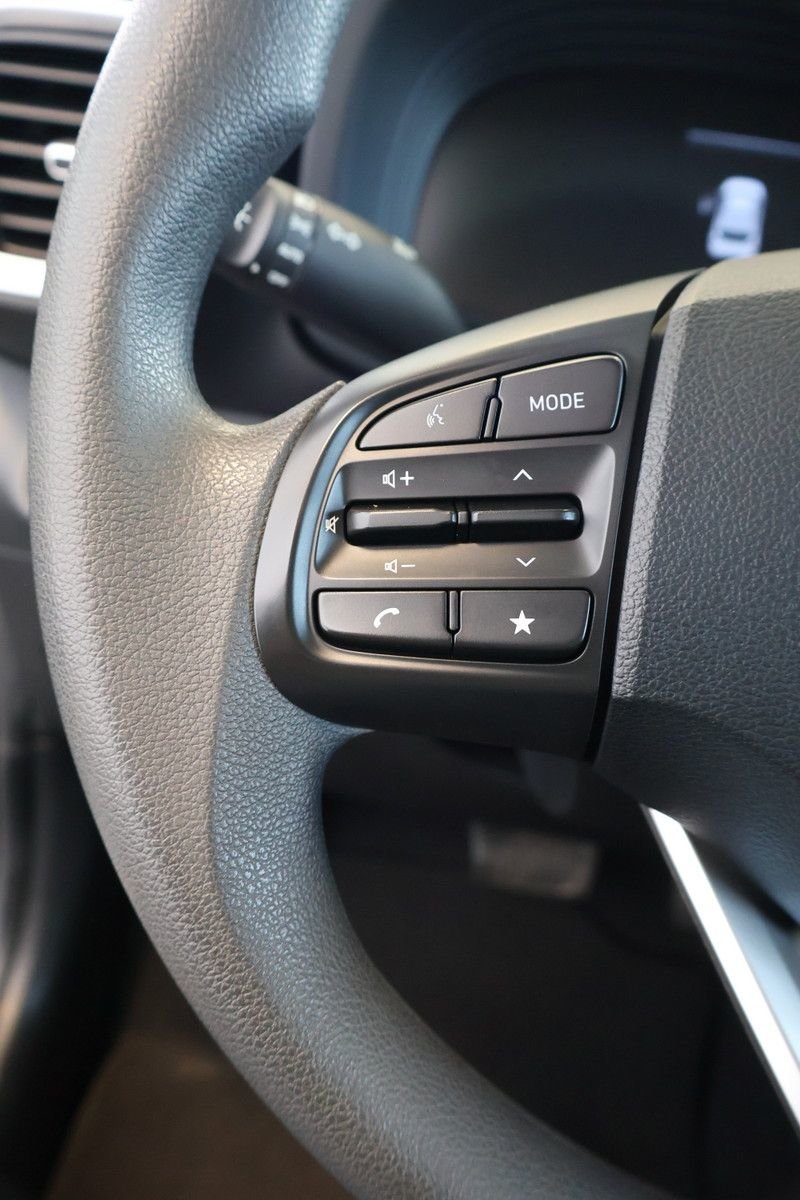2023 Hyundai Venue ESSENTIEL | LIKE NEW ! |