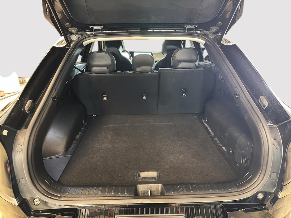 2024 Kia EV6 LAND AWD AWD LONG RANGE + Carplay + Back up camera