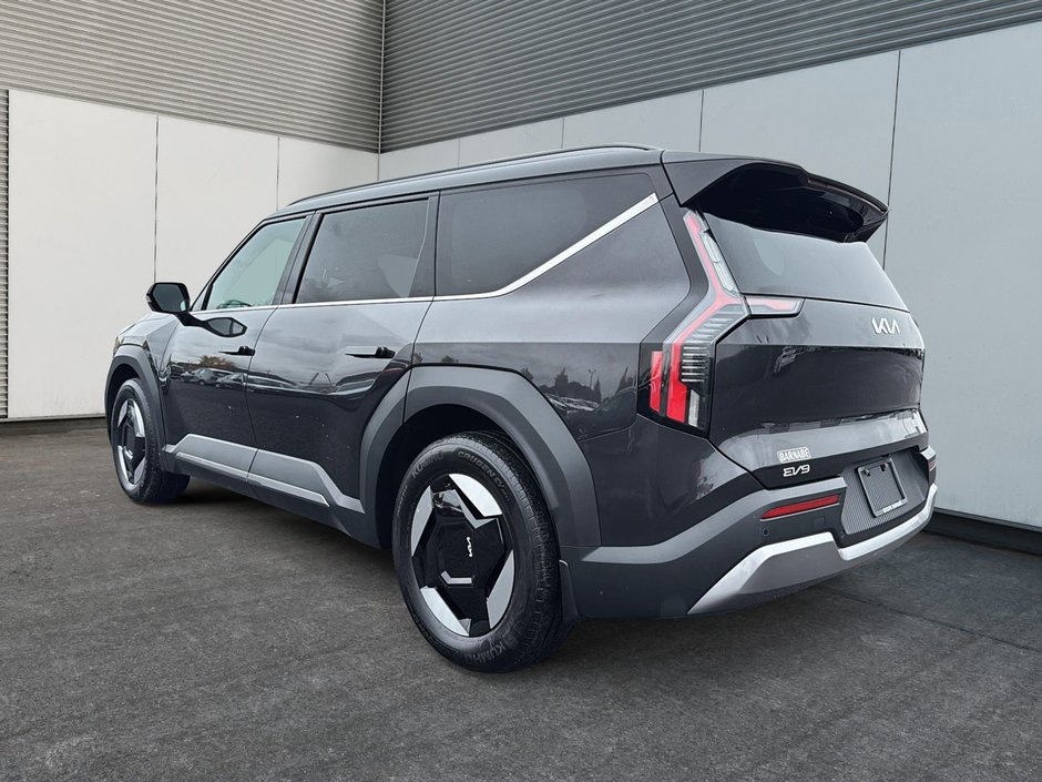 2025 Kia EV9 Land-3