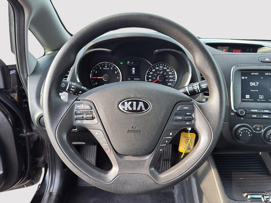 2018 Kia Forte LX-11