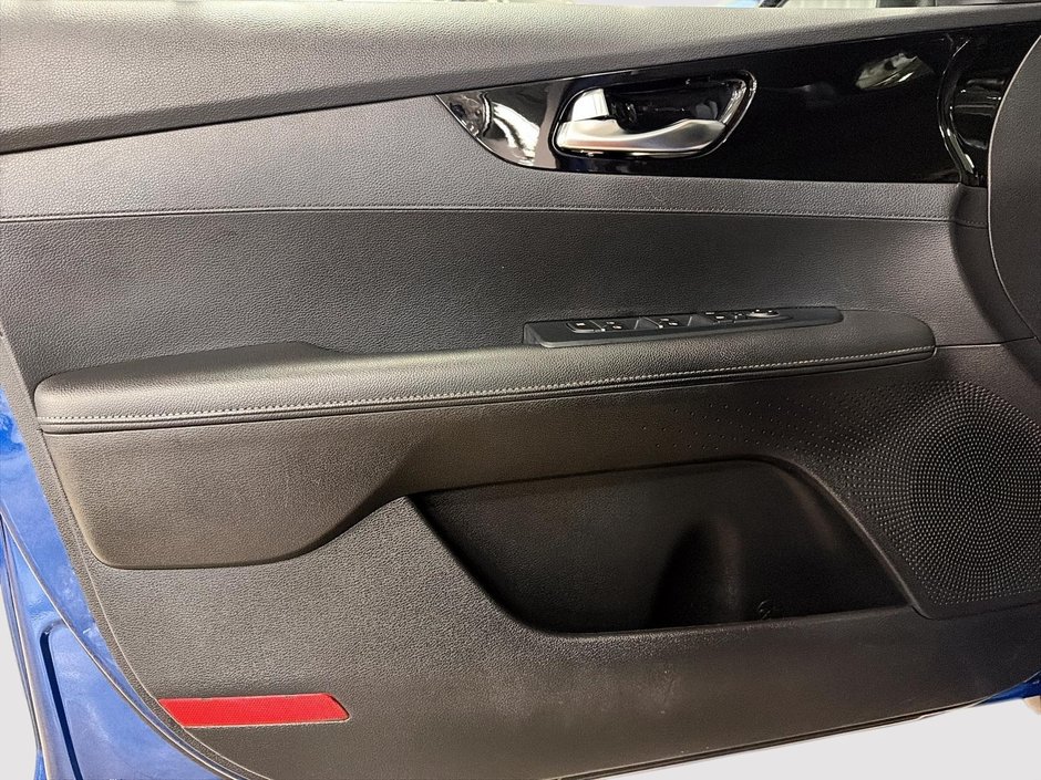 2020 Kia Forte EX Heated seats + Backup camera + CarPlay