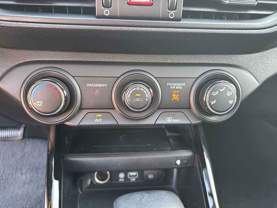 Kia Forte EX 2021-13