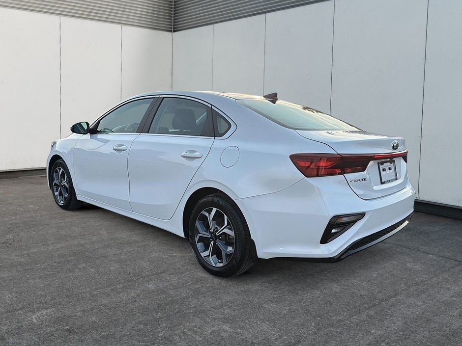Kia Forte EX 2021-3