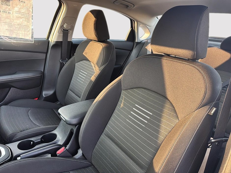 Kia Forte EX 2021-8