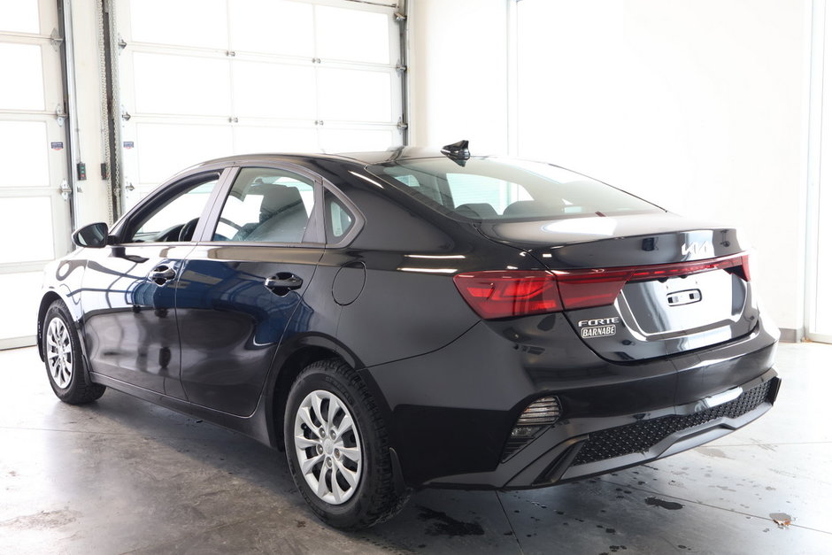Kia Forte LX CLIMATISEUR 2022-4
