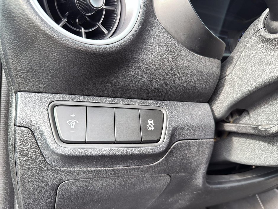 2022 Kia Forte LX-15