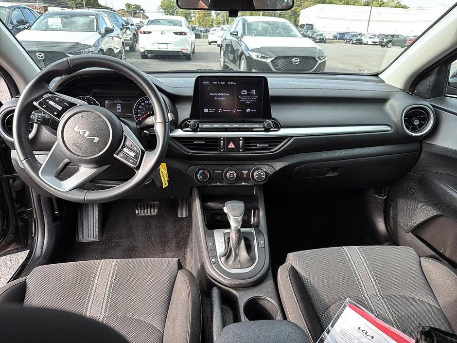 2022 Kia Forte LX-9