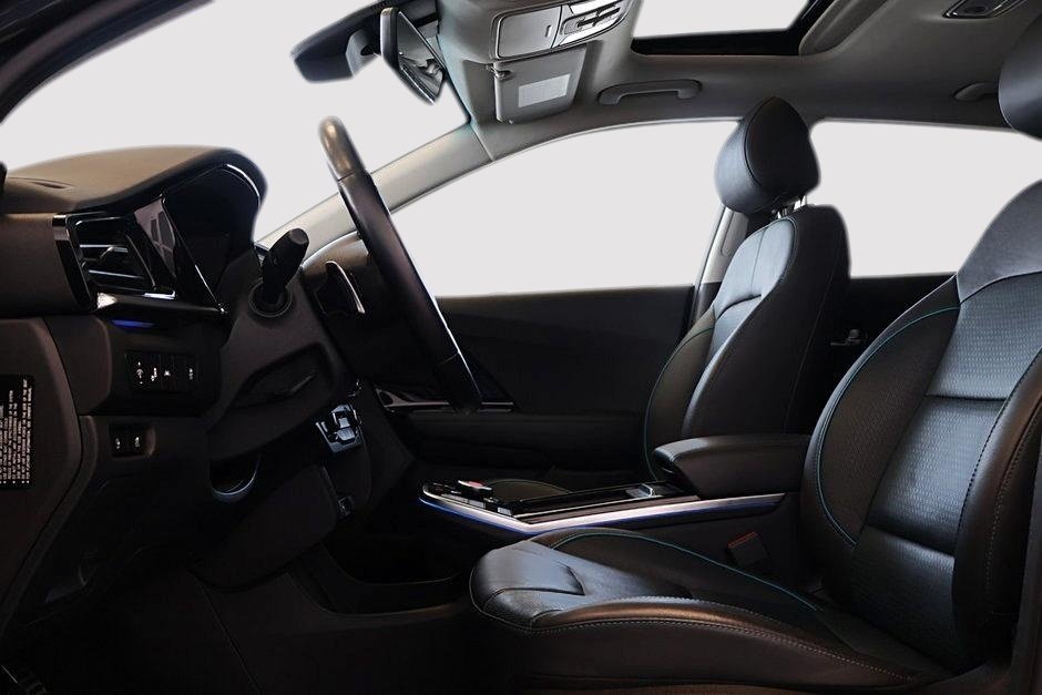 2020 Kia Niro EV SX Touring Cuir - Toit-Ouvrant - GPS | 100% Electric - Low KM |