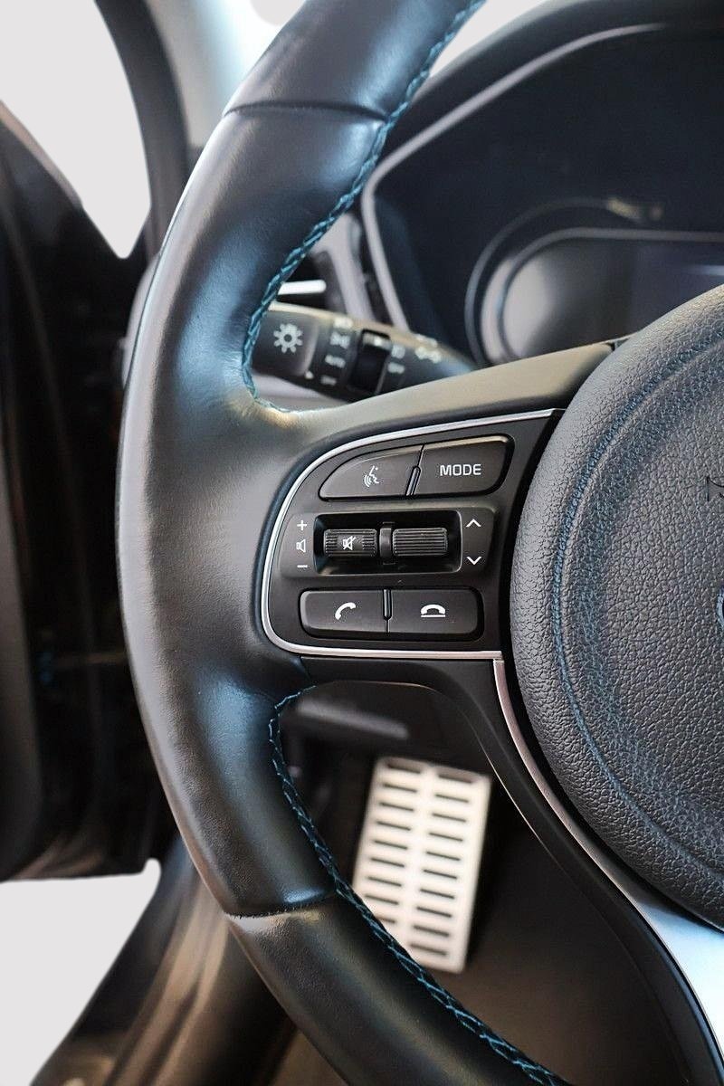 2020 Kia Niro EV SX Touring Cuir - Toit-Ouvrant - GPS | 100% Electric - Low KM |