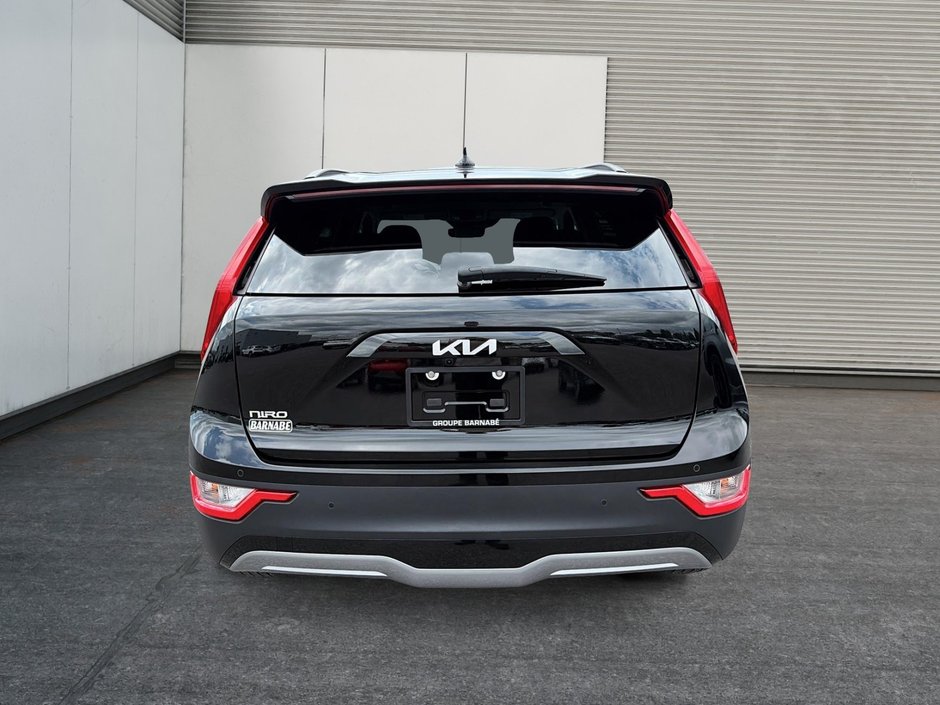 2024 Kia Niro EV Wind+ | 100% ELECTRIC | |