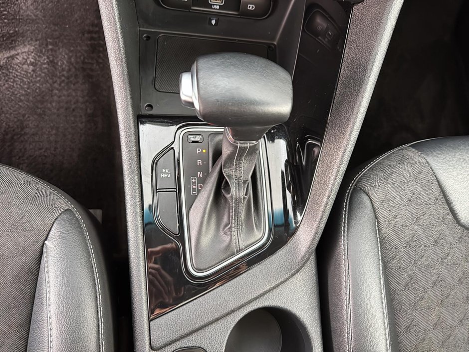 2020 Kia Niro Plug-In Hybrid EX Premium-27