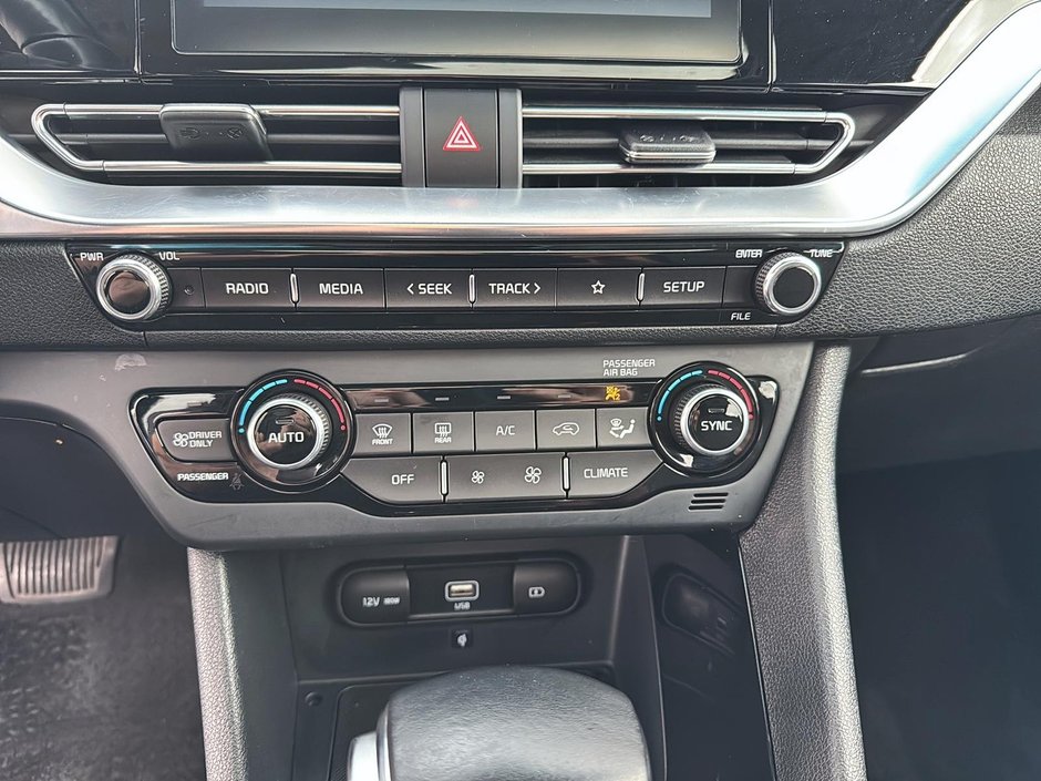 2020 Kia Niro Plug-In Hybrid EX Premium-25