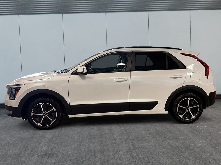 2023 Kia Niro EX PREMIUM HYBRID Carplay  + Heated seats