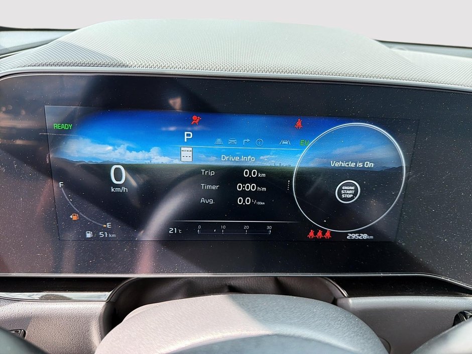 2025 Kia Niro SX HYBRID Sunroof + Leather + Backup camera