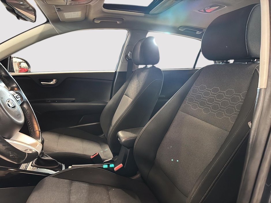 2020 Kia Rio 5-door EX-8