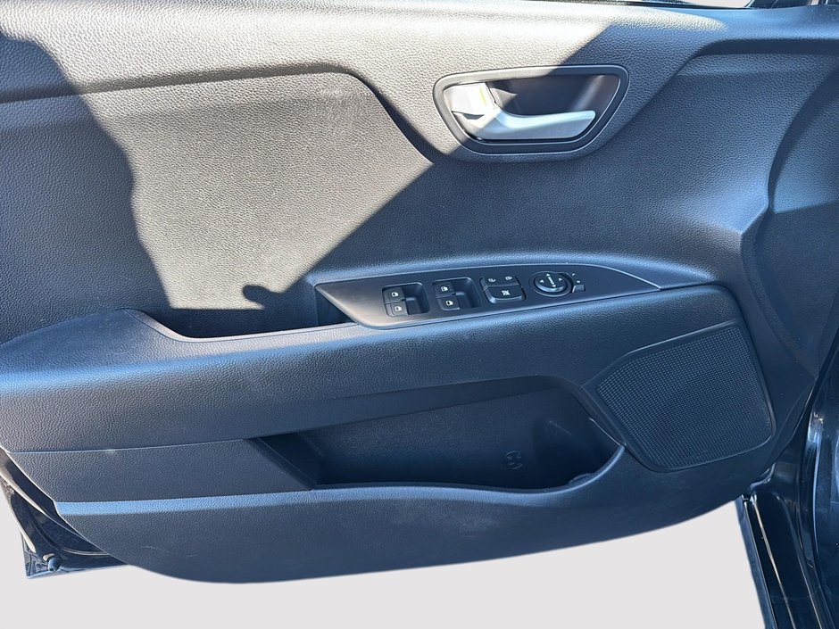 2021 Kia Rio 5-door LX+-10