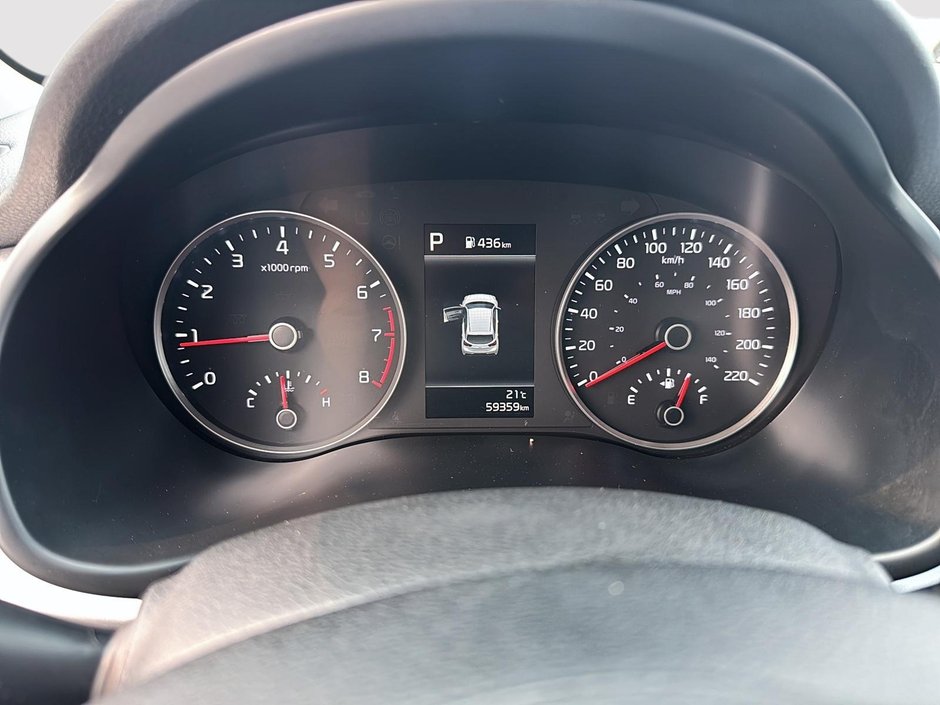 2022 Kia Rio 5-door LX Premium-12